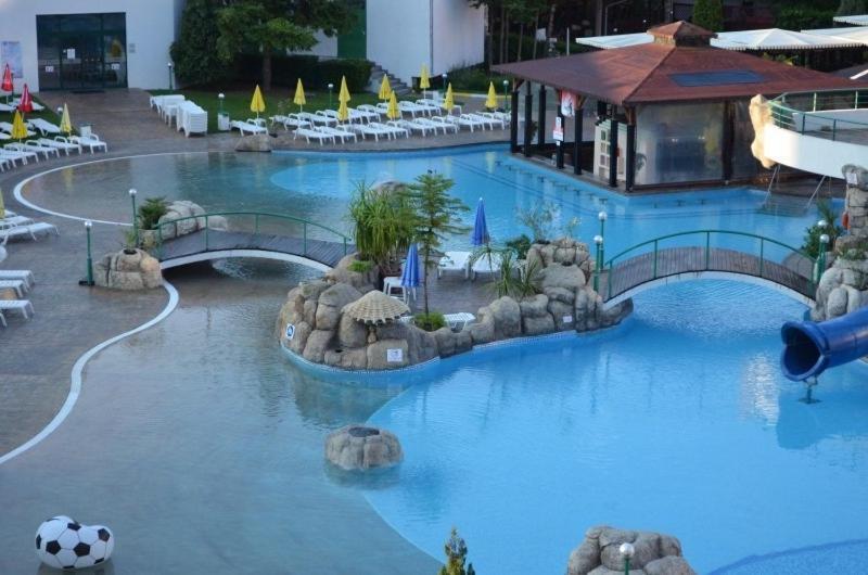 Apartment In Trakia Plaza Сонячний Берег Екстер'єр фото
