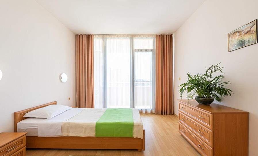 Apartment In Trakia Plaza Сонячний Берег Екстер'єр фото