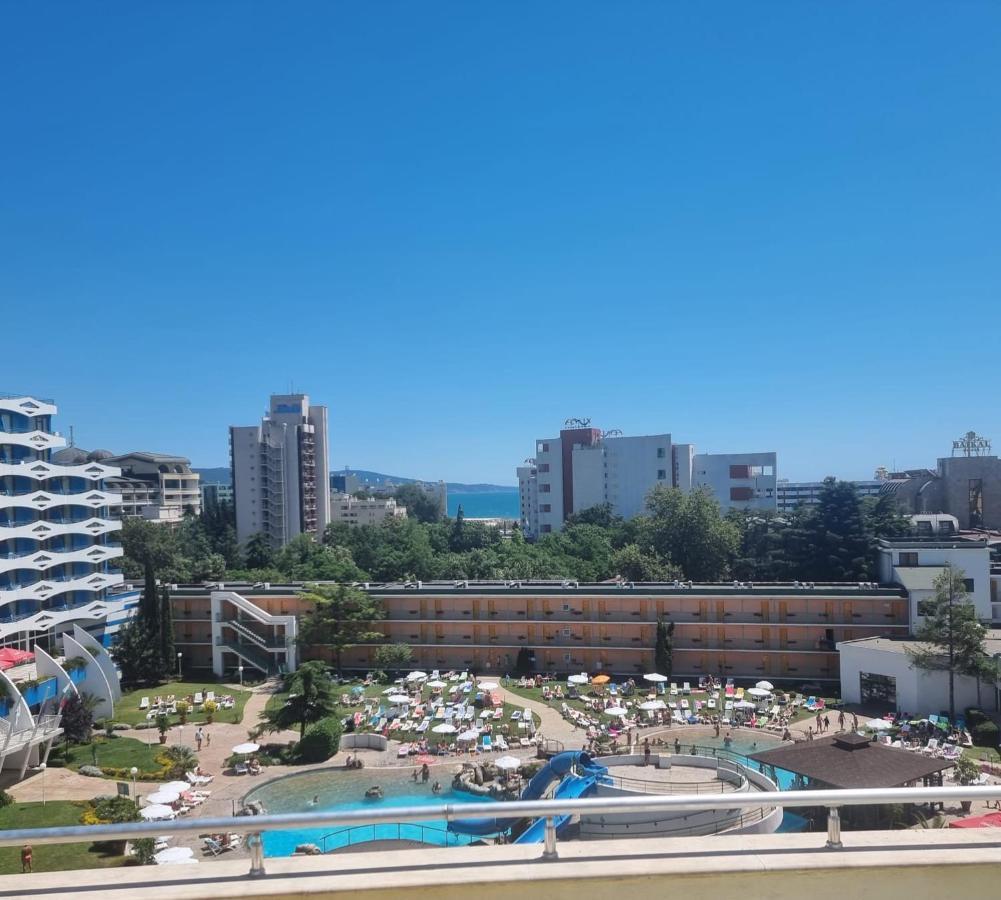 Apartment In Trakia Plaza Сонячний Берег Номер фото